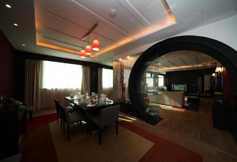 Королевский Люкс, Novotel Riyadh Al Anoud