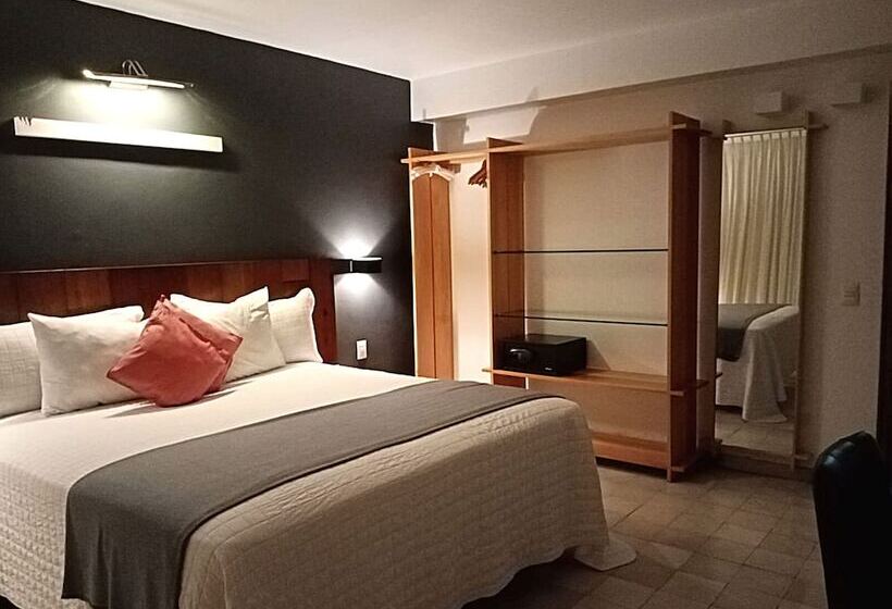 Chambre Supérieure, Clarum 101