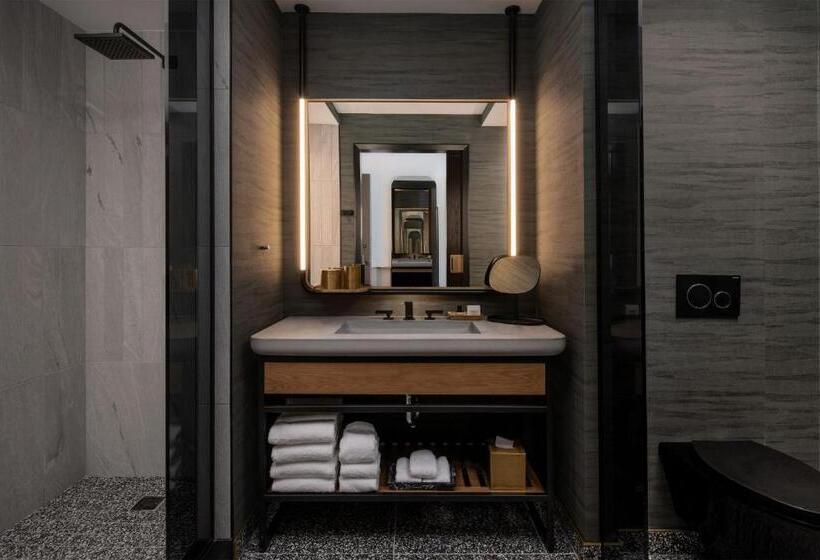 اتاق استاندارد با تخت بزرگ, Thompson Austin, By Hyatt