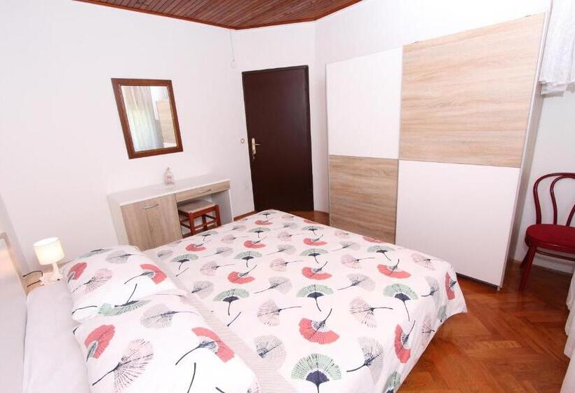 침실 2개 아파트, Guest House Milotic