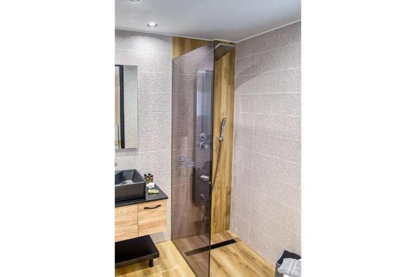 Люкс 2 Спальни, Sapphire Horizon Suites