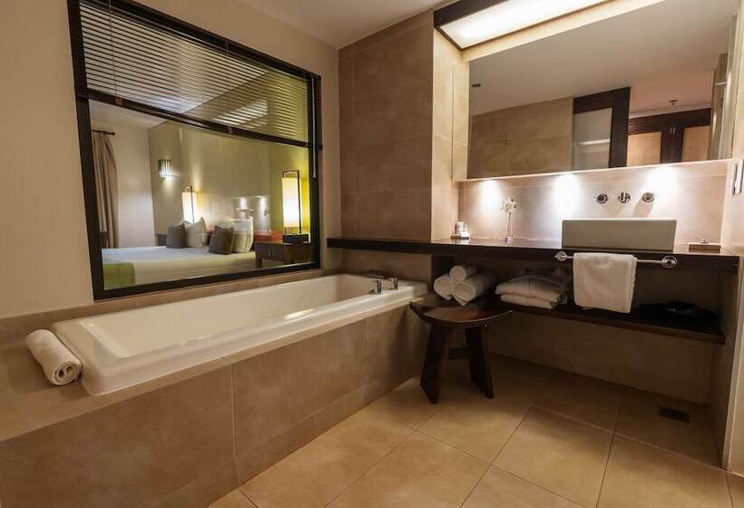 Estúdio standard com Terraço, Loi Suites Iguazu