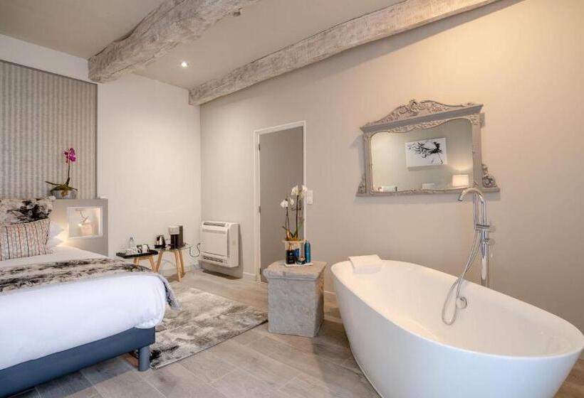 Номер Deluxe Кровать Кинг, Domaine De L´oiseau