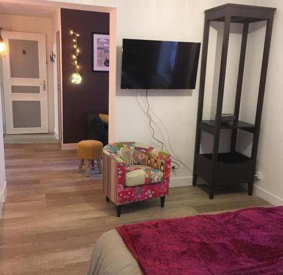 Номер Deluxe, L Auberge Du Lion D Or
