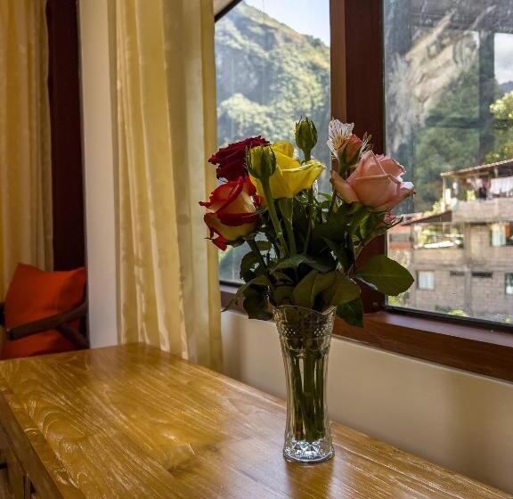 اتاق استاندارد با چشم‌انداز کوهستان, Rupa Rupa High Jungle Eco B&b