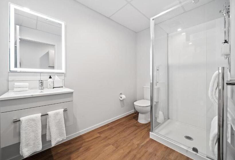 스탠다드 스튜디오 킹침대, Ramada By Wyndham Newmarket Auckland