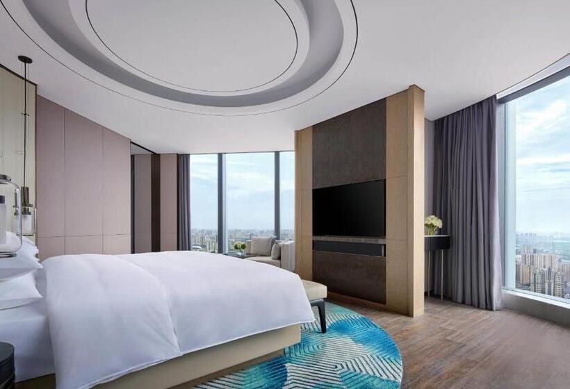 سوئیت اجرایی با تخت کینگ, Yancheng Marriott