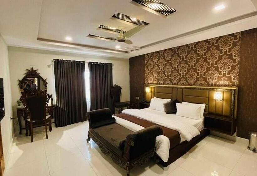 اتاق لوکس, Golden Sand Hotel Rahim Yar Khan