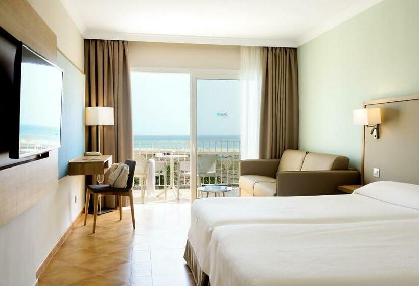 Номер Стандарт Вид на Бассейн, R2 Buganvilla Hotel & Spa
