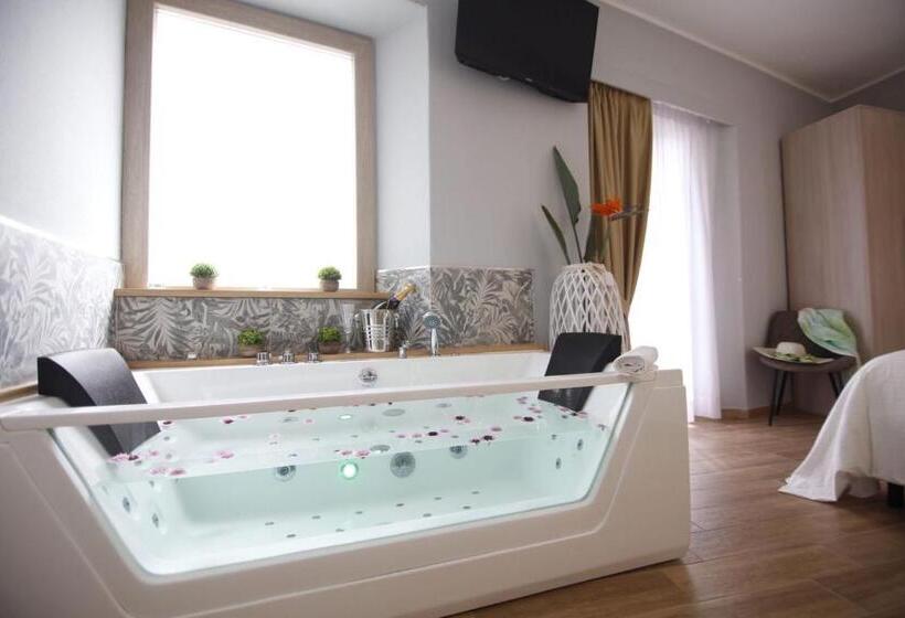 اتاق استاندارد با وان آب گرم, Villa Teresina