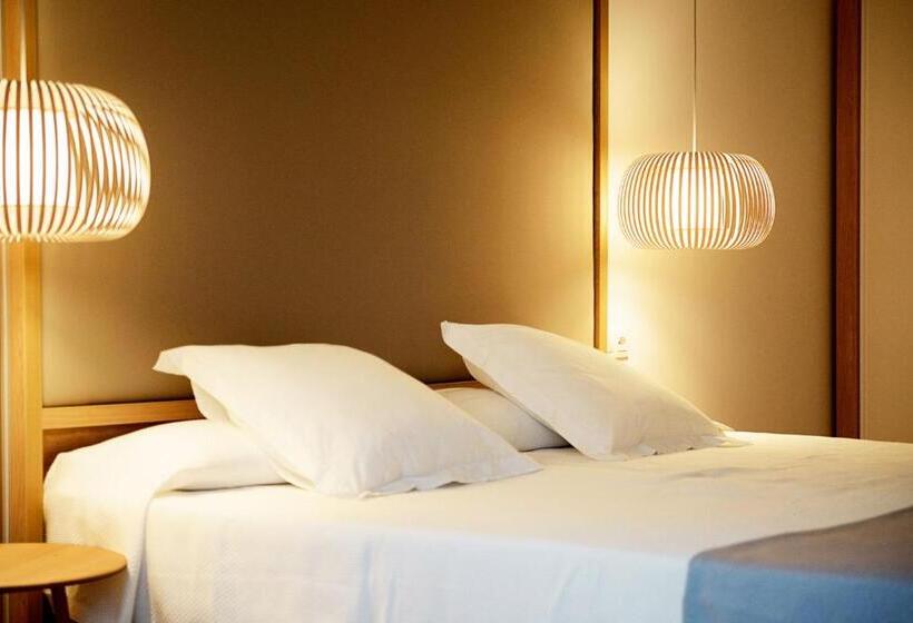 Номер Deluxe, R2 Buganvilla Hotel & Spa