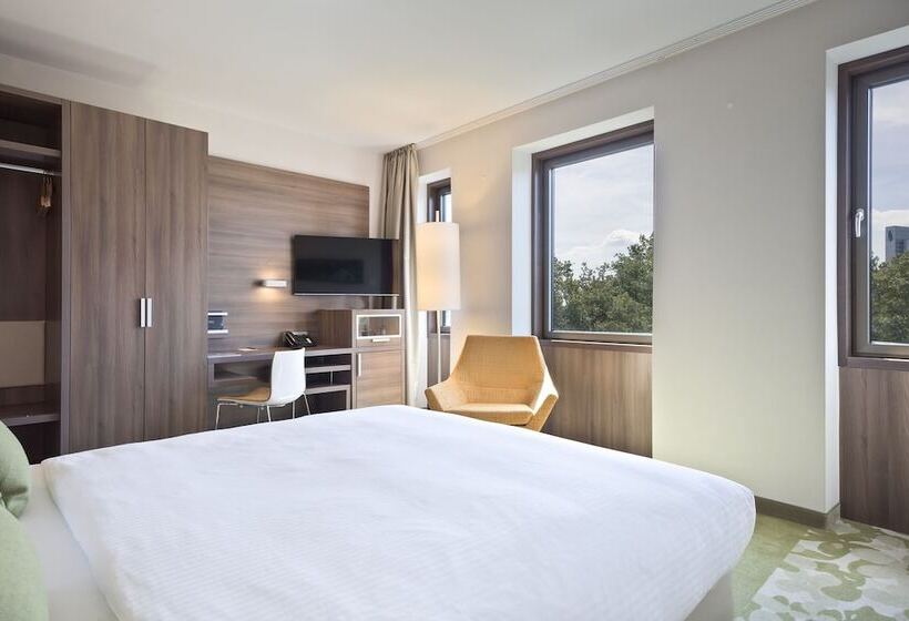 Номер Стандарт, Melia Düsseldorf