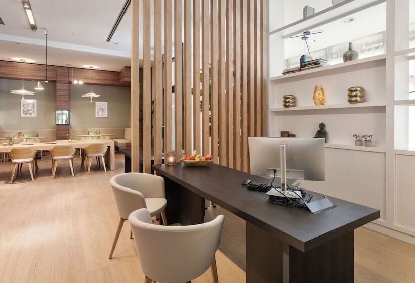 Полулюкс Президентский, Melia Düsseldorf