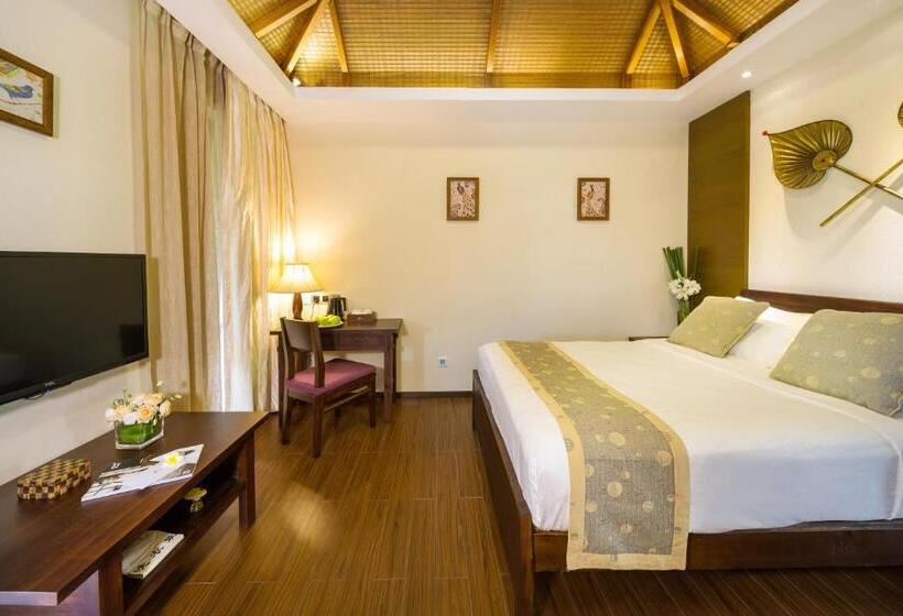 Vivenda 3 Dormitórios com Piscina, Sanya Yalong Bay Villas & Spa