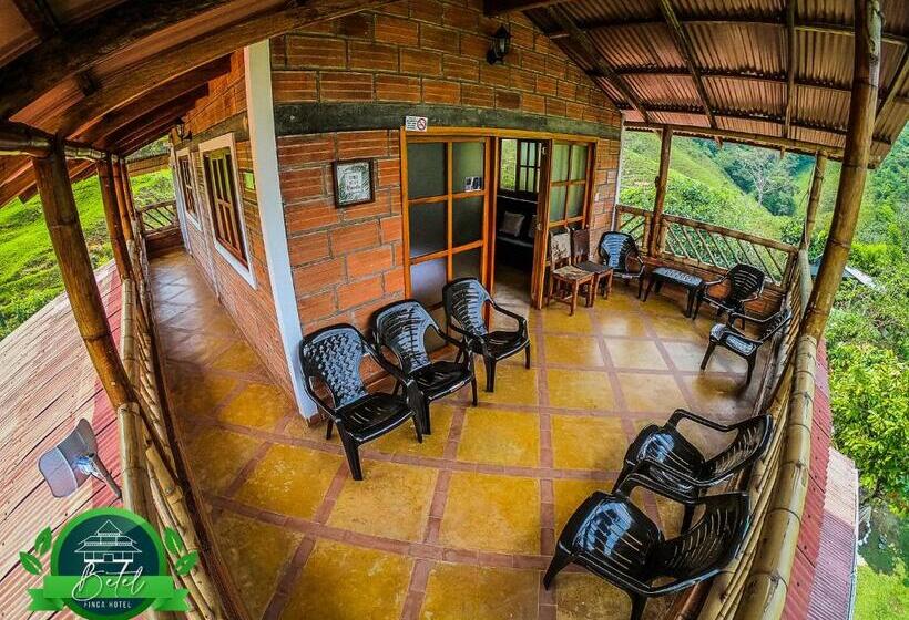 Семейный Номер, Finca Hotel Betel