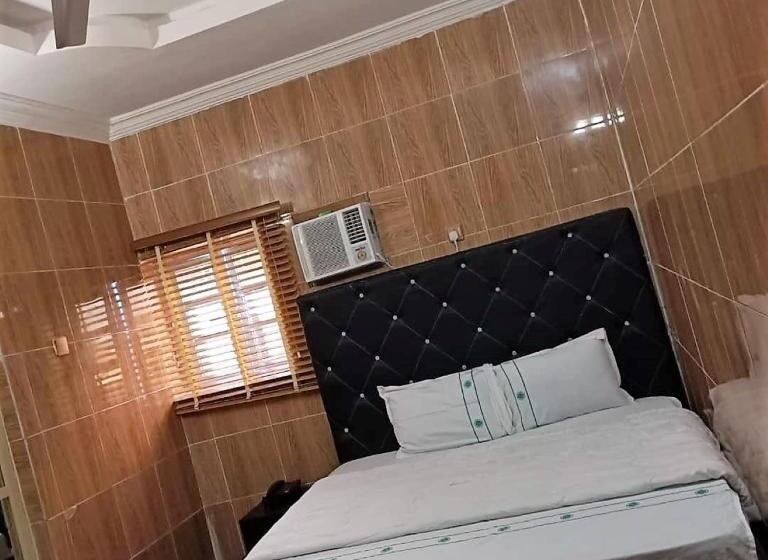 اتاق استاندارد با تخت بزرگ, Elites Lodge