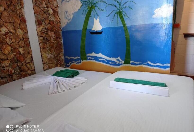标准三人间, Hostal Belleza Tropical