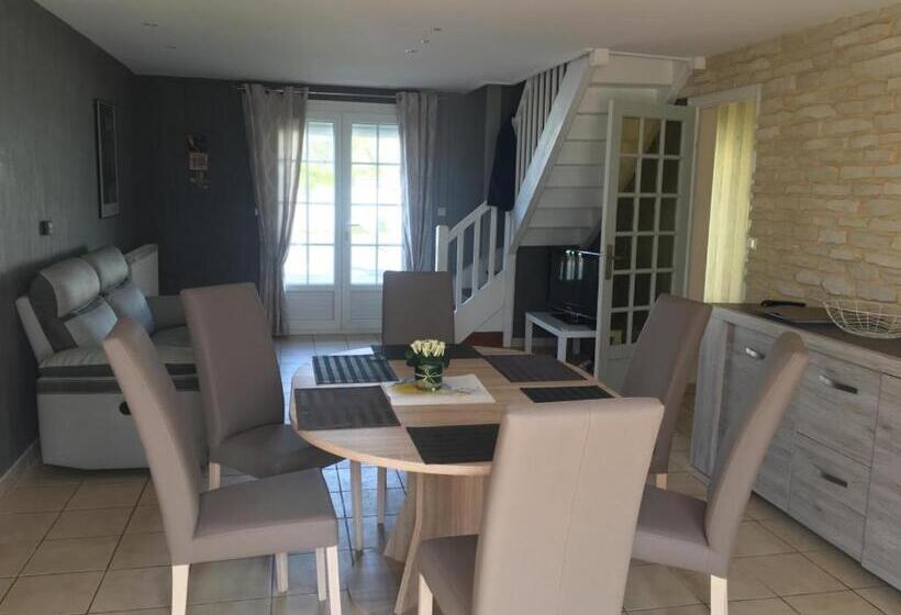 Номер Стандарт Вид на Сад, B&b De Saint Come De Fresne