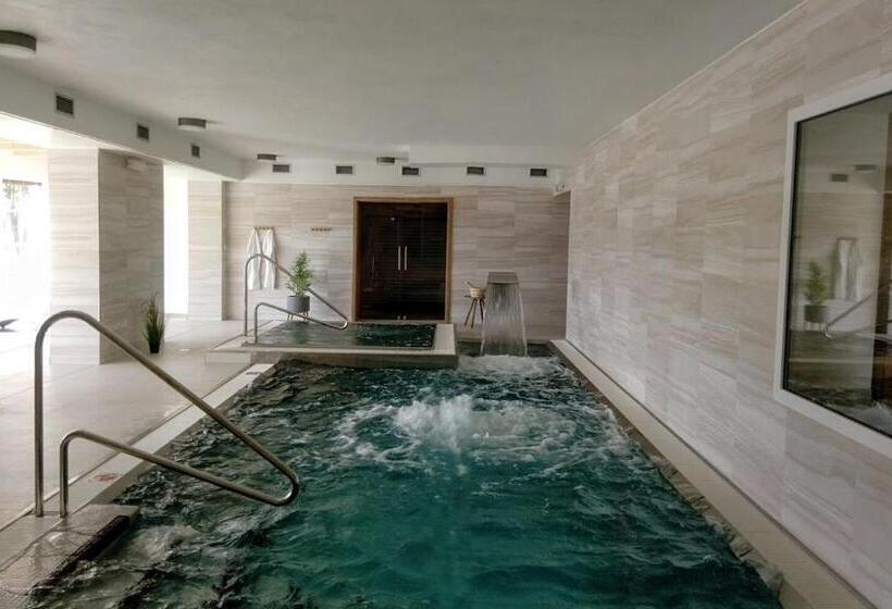 Трехместный Номер Базовый, Resort Rybníček