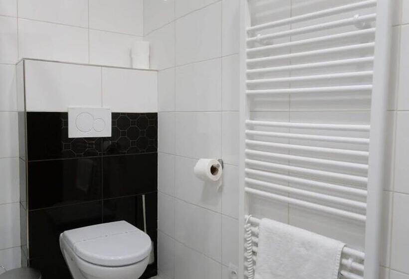 Четырехместный Номер Стандарт, Resort Rybníček