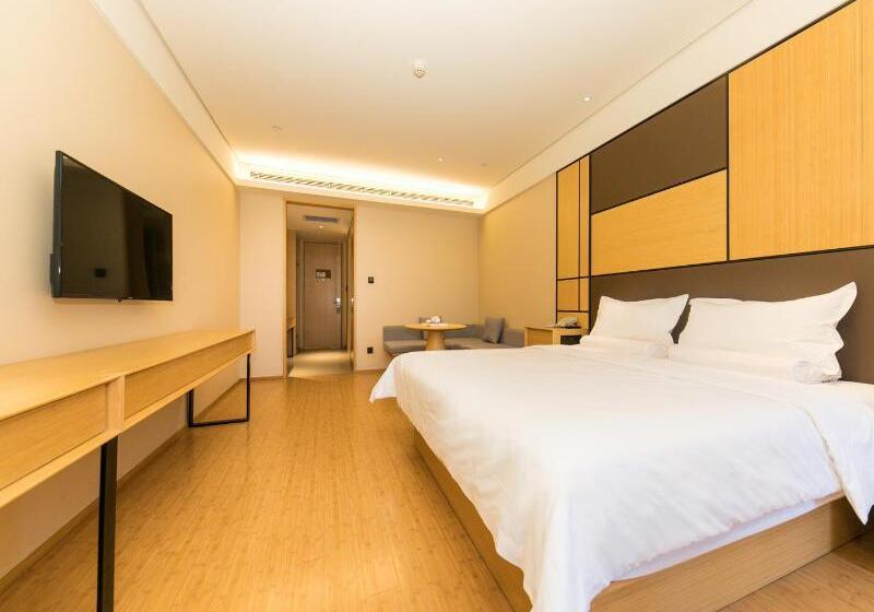Номер Superior, Atour Hotel Zhengzhou Xinzheng International Airport