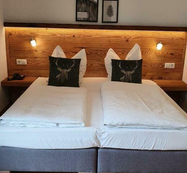 Classic room with balcony, Landhaus Langeck