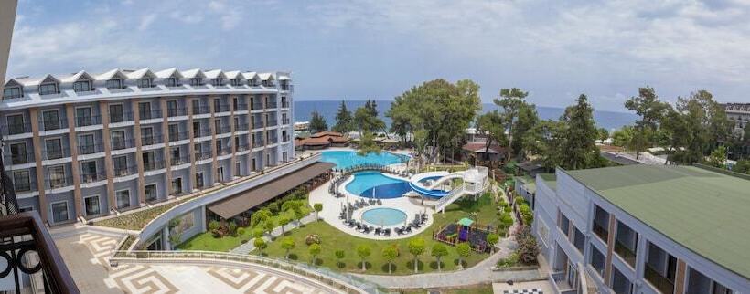 Номер Стандарт Вид на Море, Fore Resort & Spa