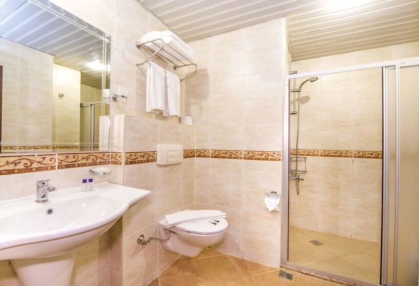 Quarto Estandar, Kleopatra Royal Palm