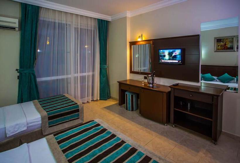 Quarto Estandar, Kleopatra Royal Palm
