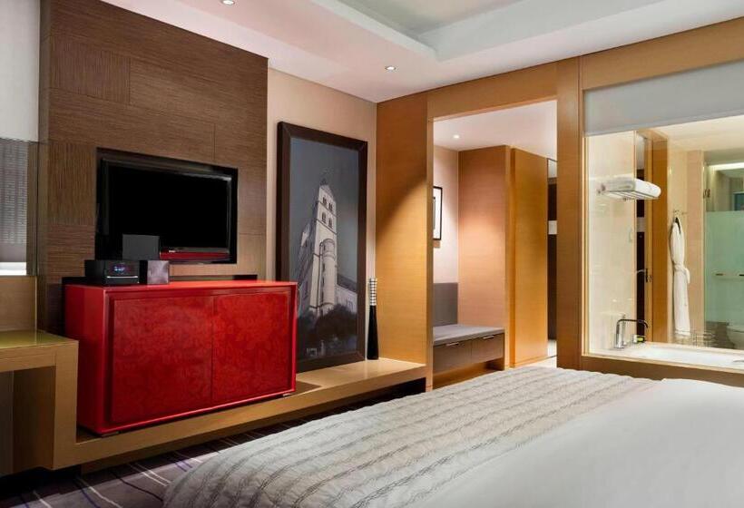 Номер Deluxe Кровать Кинг Вид на Город, Le Méridien Qingdao