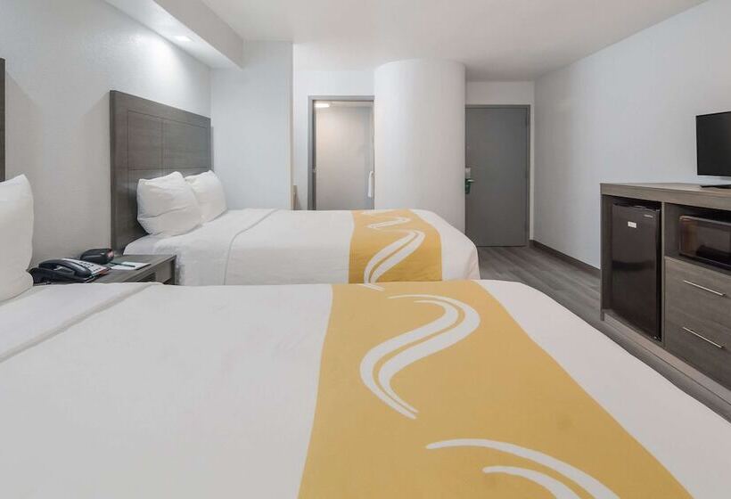 Номер Стандарт 2 Двуспальные Кровати, Quality Inn & Suites Richardsondallas