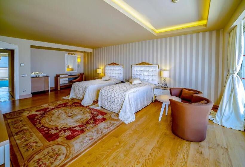 Люкс Deluxe Кровать Кинг, Sentido Kamelya Selin Luxury Resort & Spa