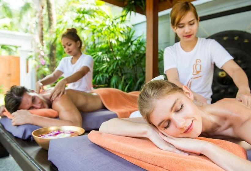 Вилла Deluxe 3 Спальни, The Bell Pool Villa Resort Phuket