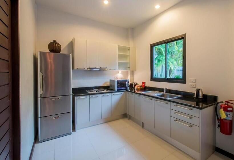 Вилла Deluxe 3 Спальни, The Bell Pool Villa Resort Phuket