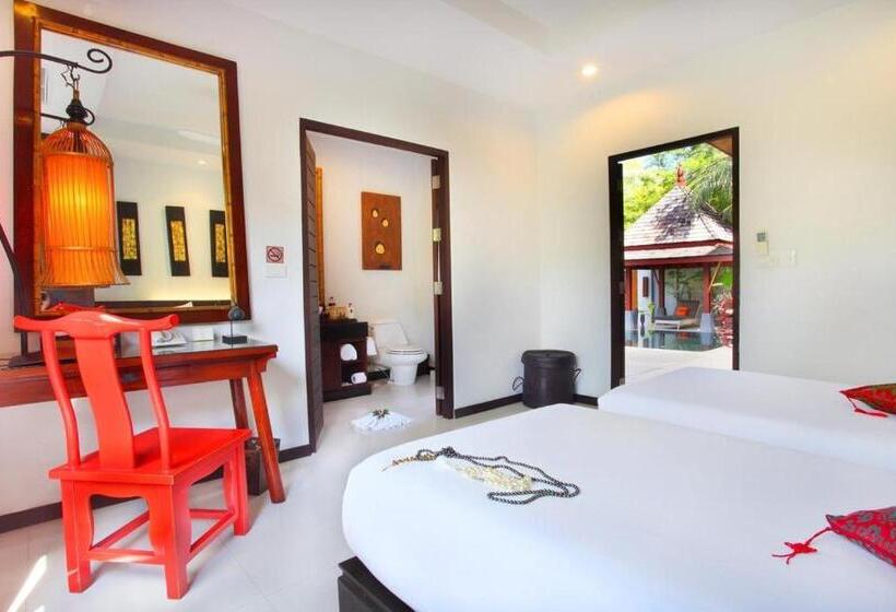 Вилла Deluxe 3 Спальни, The Bell Pool Villa Resort Phuket