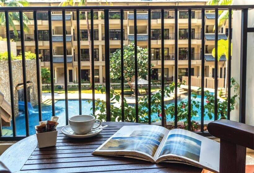 패밀리 스위트, Radisson Resort And Suites Phuket