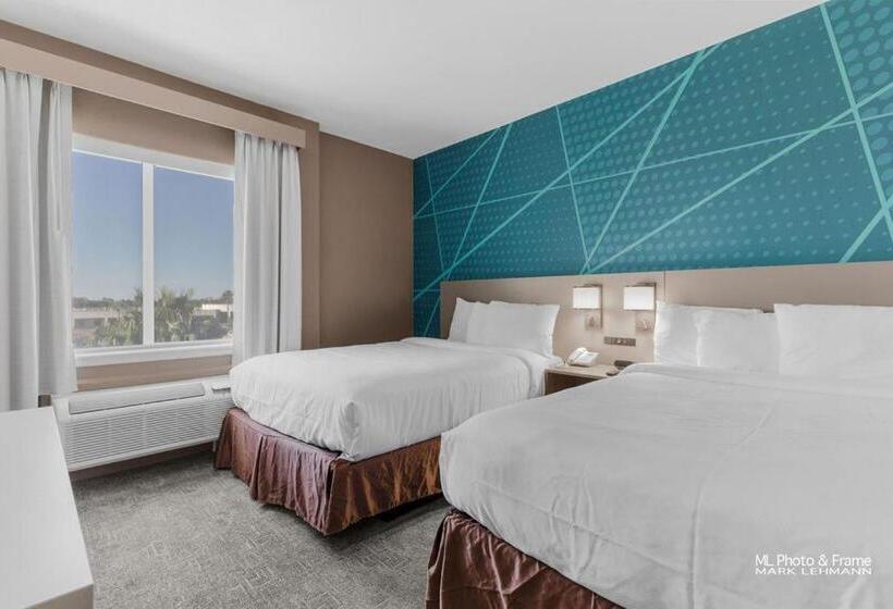 스위트, Comfort Suites