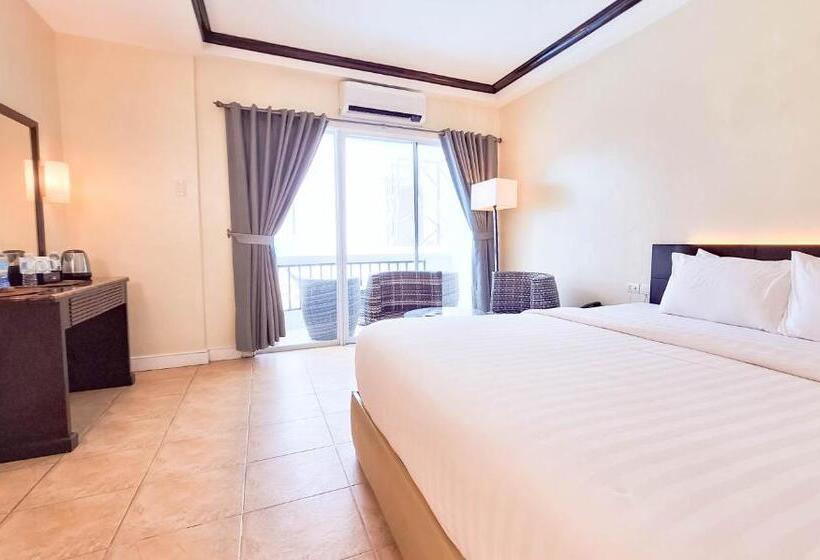 디럭스 룸, Boracay Ocean Club Beach Resort
