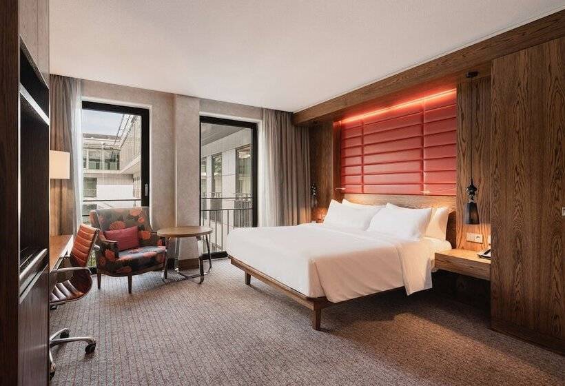 行政房间, Hilton The Hague