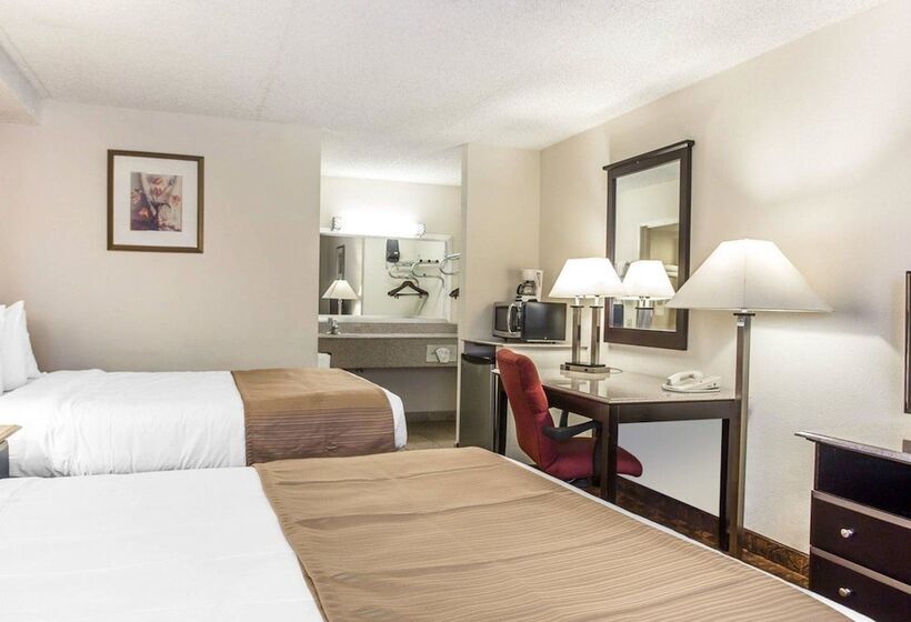 Номер Стандарт 2 Двуспальные Кровати, Quality Inn & Suites Coliseum