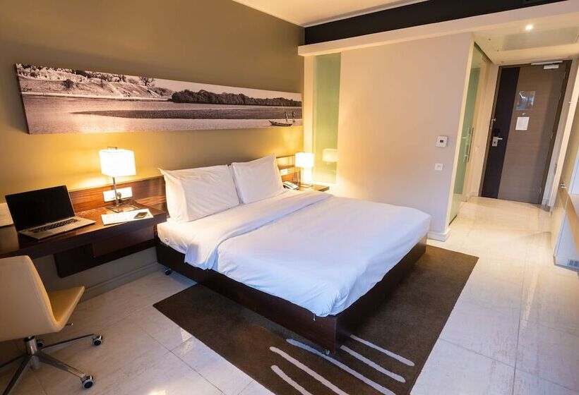 اتاق سوپریور با چشم‌انداز دریا و بالکن, Radisson Blu Hotel, Dakar Sea Plaza