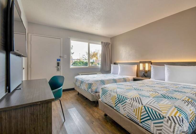 Номер Стандарт 2 Двуспальные Кровати, Motel 6 Santa Fe
