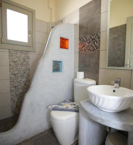 غرفة قياسية مطلّة علي البحر, Alexandra S Rooms
