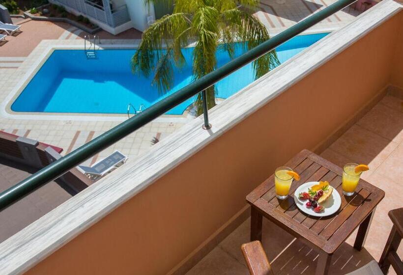 Family Suite, Flisvos Royal Hotel & Suites