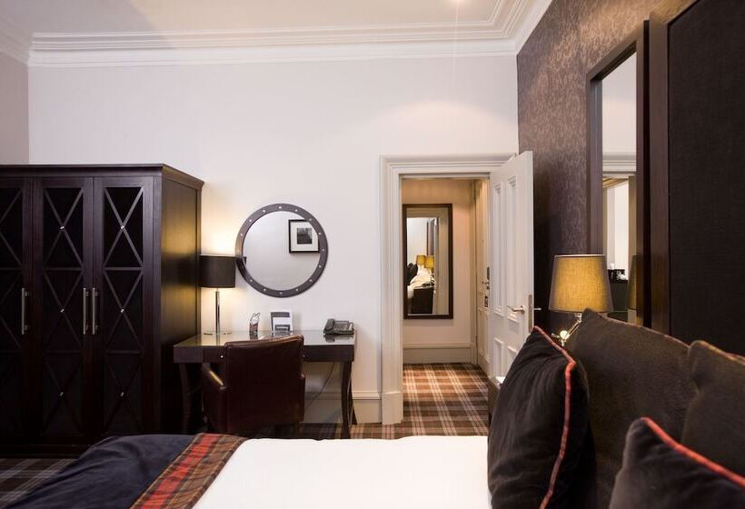 Номер Стандарт, Malmaison Aberdeen
