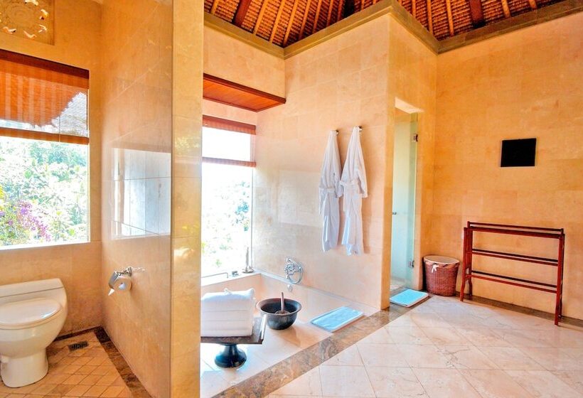 Вилла 3 Спальни с Бассейном, Puri Wulandari A Boutique Resort & Spa   Chse Certified