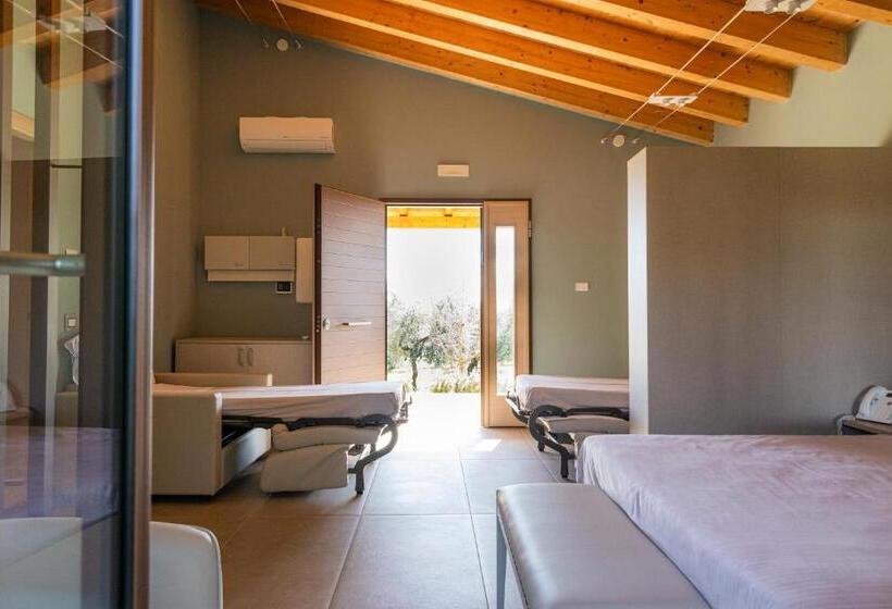 Casa 1 Quarto, Antico Borgo Molino 7cento Vicino Ai Giardini Di Ninfa