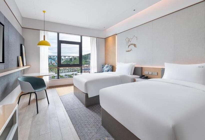 标准间带山景, Holiday Inn Tongren Wanshan, An Ihg