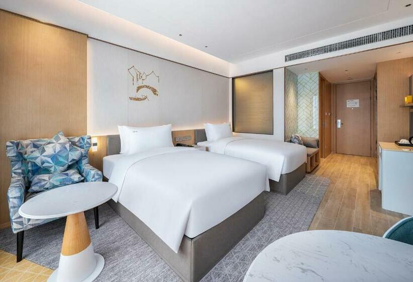 Номер Стандарт, Holiday Inn Tongren Wanshan, An Ihg