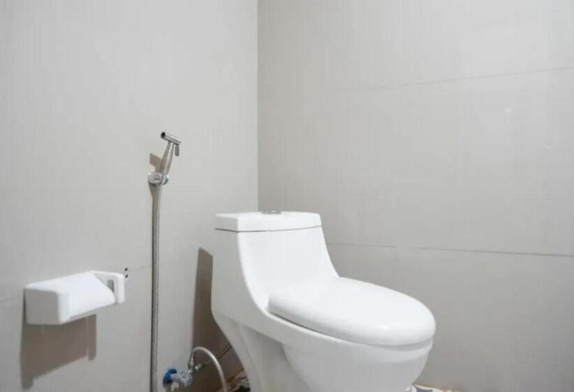 Номер Стандарт, Reddoorz Near Stadion Kridosono Blora